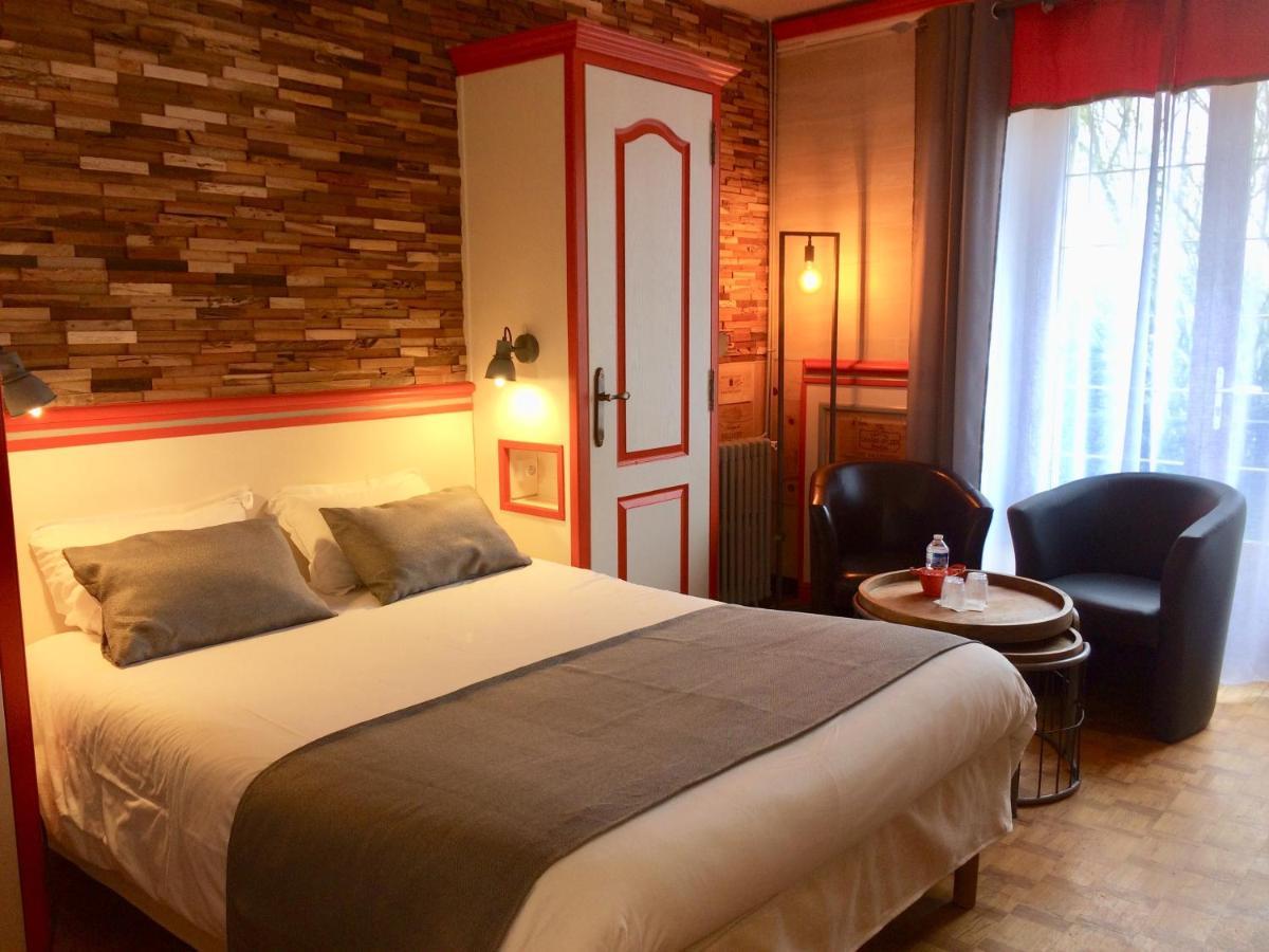 Chambres D'Hotes Du Domaine Capiet Courpiac Exterior photo